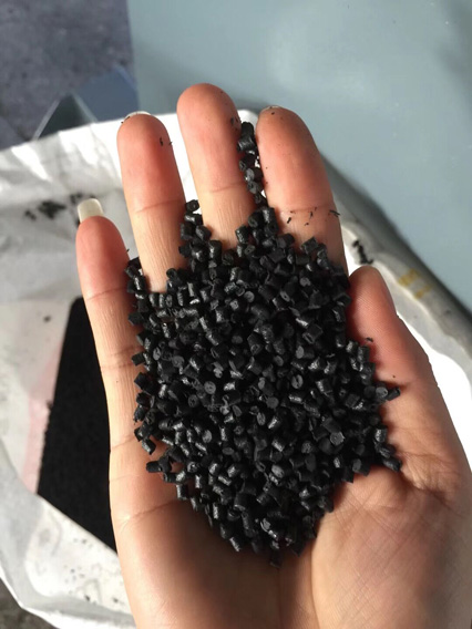 康發雙螺桿擠出機帶料試機