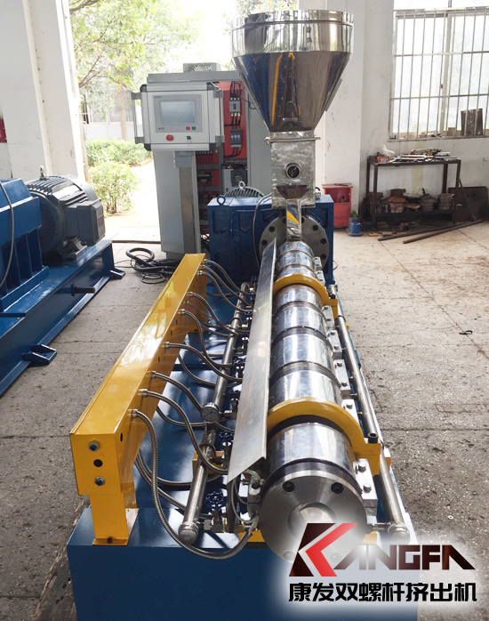 提高自主研發(fā)能力，享有自主知識產權，國內雙螺桿擠出機設備與海外市場未來可期