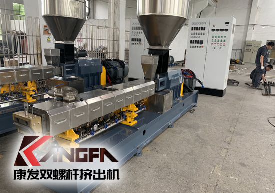 塑料廢料轉化為有價值資源有效解決方案大神——雙螺桿造粒機