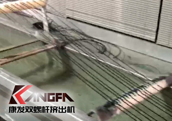 服務(wù)無止境，滿意無終點！康發(fā)75雙螺桿設(shè)備售后驗收現(xiàn)場直擊