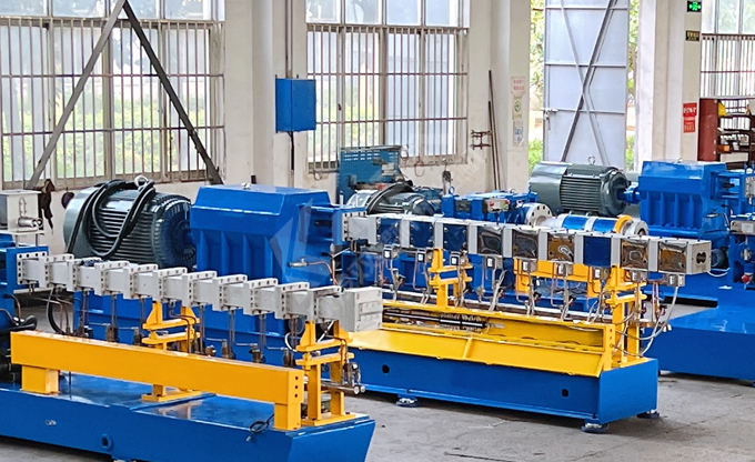 定期維護保養有效提升JSH-75雙螺桿擠出機系生產效率，確保雙螺桿設備的正常運行！