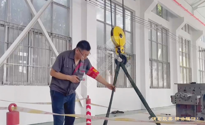 南京康發雙螺桿擠出機開展行車事故應急預案演練