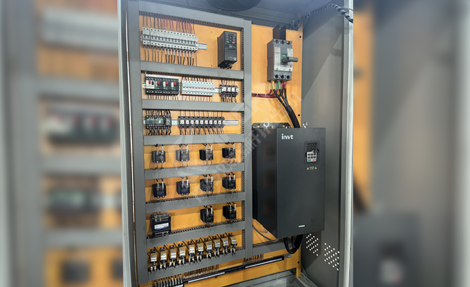 雙螺桿擠出造粒機及其零配件設計和制造源頭廠家！設備運行穩定，性價比卓越，售后服務無憂！