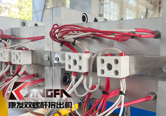 康發(fā)橡塑——雙螺桿擠出機(jī)源頭廠家 公司主營JSH-K系列、JSH雙螺桿系列、JSH雙階系列成套設(shè)備