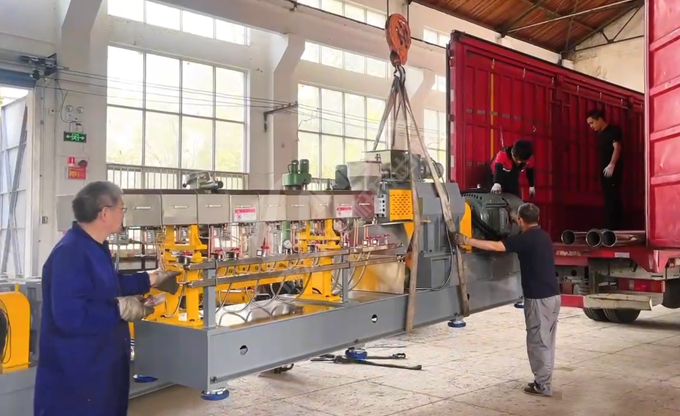 康發JSH-65/150雙階式單、雙螺桿擠出機組系列成功發貨！致力為客戶提供定制化生產解決方案！